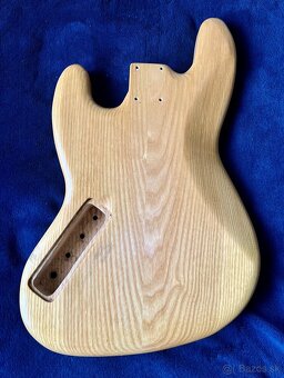 Telo Jazz Bass Jaseň - 2