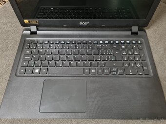 Acer Aspire es1-533 series - 2