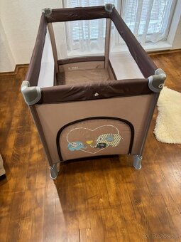 skladacia cestovná postieľka Baby Design - 2