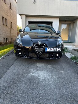 Alfa Romeo QV LINE - 2