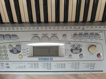 Varhany Yamaha - 2