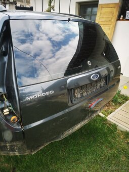 Ford mondeo kufrove dvere - 2