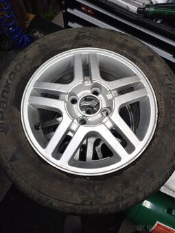 Predám sadu diskou Ford R15 plus letné pneu - 2