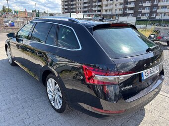 Škoda Superb Combi 2.0 TDI SCR Style DSG - 2