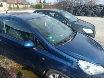 Opel corsa - 2