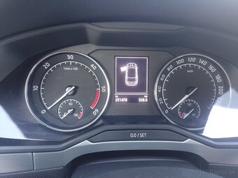 Predám Škoda Superb 3 combi obsah 2 liter desel ročník 2019 - 2