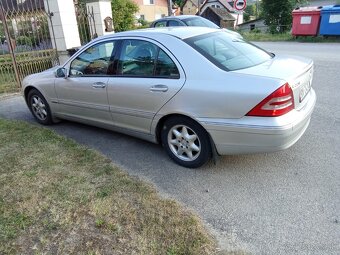 Predám Mercedes Benz c - 2