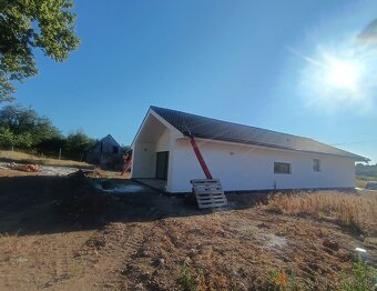 Rodinný dom na predaj : Moderný bungalov – Precízne navrhnut - 2