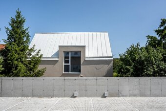 Predaj 5 izbový RD s kvalitnými hliníkovými oknami - Lozorno - 2
