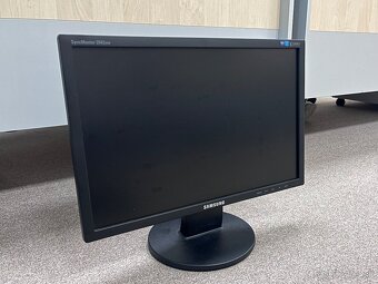 Predam 24” monitor SAMSUNG - 2