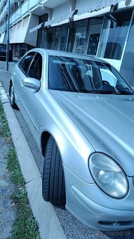 Mercedes W211 - 2