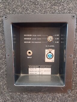 Pasívne reproduktory 300 W + zosilňovač 700W - 2