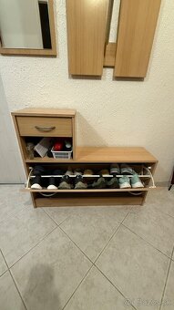 Botnik a vešiaková stena so zrkadlom - 2