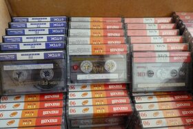 Predám kazety MAXELL 90 - 2