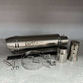 Nový Univerzálny Športový výfuk na motorku - LeoVince - 2
