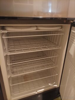 Chladnicka s mraznickou - 2