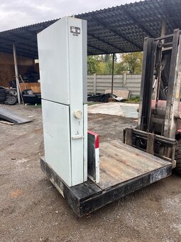 Priemyselná váha 1.000 kg - 2