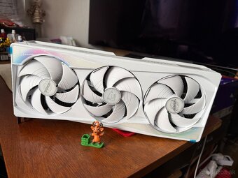 Gigabyte Master ice rtx 5090 - 2