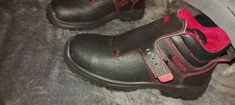 Pracovná obuv č43 - 2