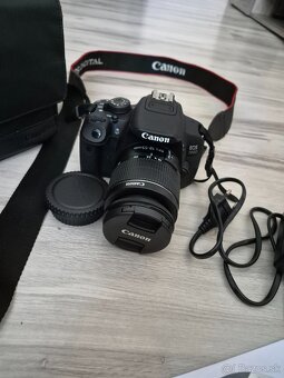Canon EOS 700D - 2