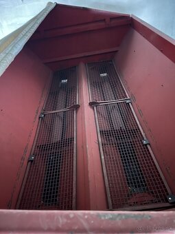 Rozmetadlo priemyselných hnojív Bredal B6 - 2