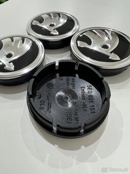 Škoda 56mm - stredove krytky - 2