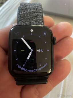 Predávam hodinky Apple Watch - 2
