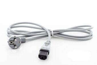 Predám napájacie káble IEC C13 - Schuko a IEC C7, C5 a C1 - 2