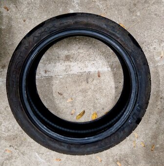 225/45r19 Dunlop SportMaxx - 2