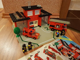 Lego Classic Town 6382 a 6384 Fire a Police station - 2