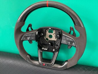 AUDI VOLANT KARBON - ALKANTARA - CERVENE ŠITIE - 2