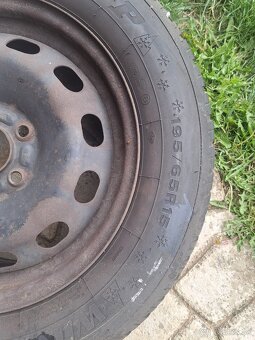 Zimné pneu 195/65 R15 - 2