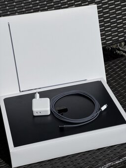Macbook Air 15 M2 - 2