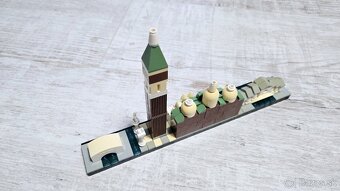 Predám LEGO Architecture 21026 Benátky - 2