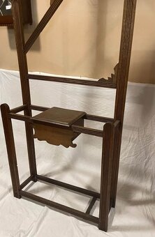 Vesiakova stena, drevo, zrkadlo, v 198 cm, s 73 cm, h 22 cm, - 2
