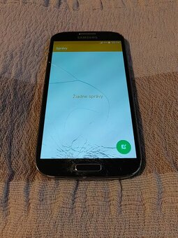 Samsung galaxy S4 čierny plne funkčný ma prasknutý displej a - 2
