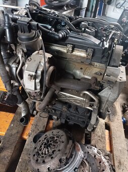 Predám motor 1.6 TDI 66/77kw cay - 2