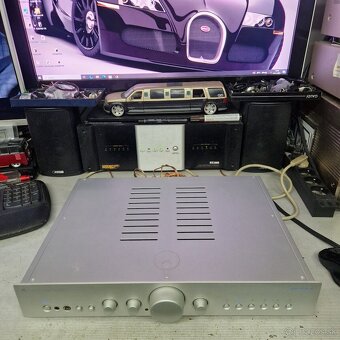 CAMBRIDGE AUDIO Azur 340A SE...integrovaný stereo zosilovač. - 2