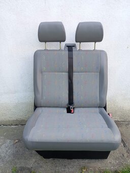 Predám prednú dvojsedačku na VW Transporter 5 - 2
