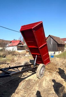 Vyklapacia vlecka - 2