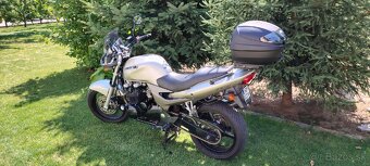 Kawasaki zr7 - 2