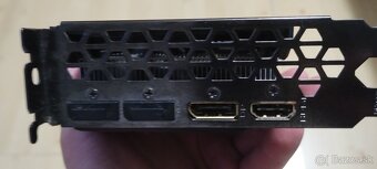 GIGABITE RX5600XT 6GB - 2