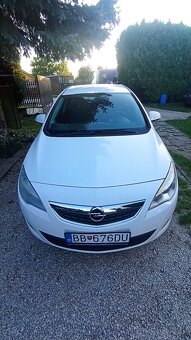 Opel Astra - 2