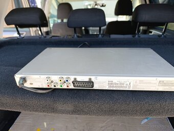 TELEVIZOR   A DVD PILIPS - 2