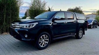 TOYOTA HILUX 2.4DI-D - PREDAJ AJ NA SPLÁTKY - 2