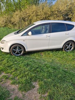 Seat altea xl 2.0tdi 103kw - 2