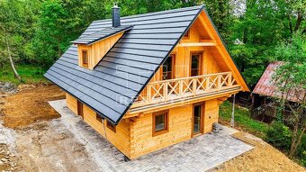 Drevenica v krásnom prostredí obce Stará Bystrica - 2