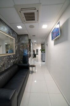 Krásne priestory na podnikanie do prenájmu v centre Rimavske - 2