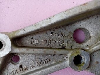 Náhradné diely Škoda Octavia 2 - 2