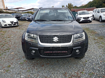 Suzuki Grand Vitara, 2.4-124kw,4x4,navi,xenon,2012 - 2